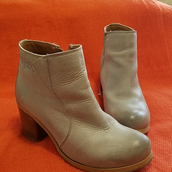 Levi's Leather Boots Booties size 7.5 - Picture 8 of 8